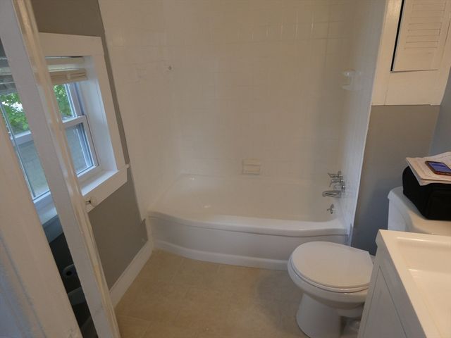 94 Maple Street 2, Gardner, MA 01440
