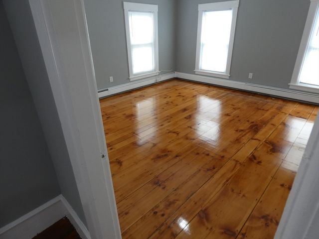 94 Maple Street 2, Gardner, MA 01440