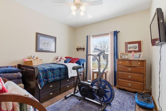 2325 W Camino Alto Street, Springfield, MO 65810