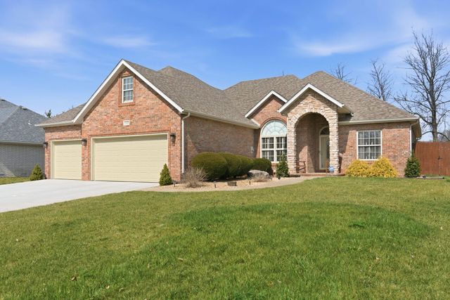 2325 W Camino Alto Street, Springfield, MO 65810