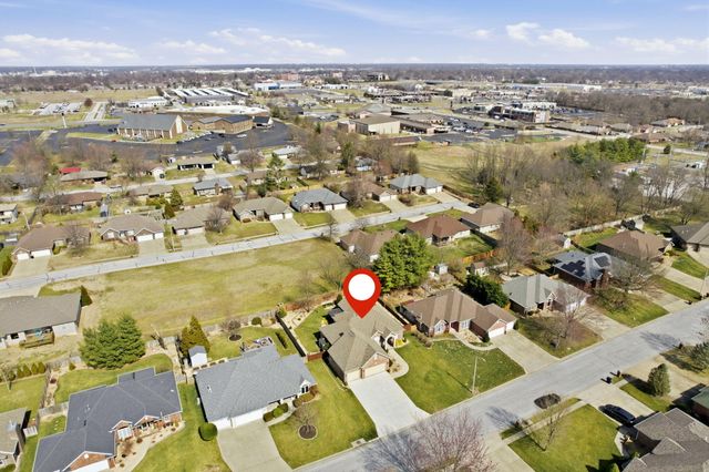 2325 W Camino Alto Street, Springfield, MO 65810