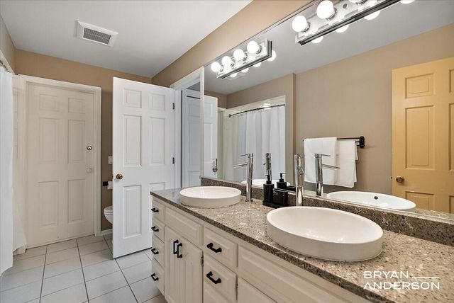 3324 Whitburn Court, Ada, MI 49301