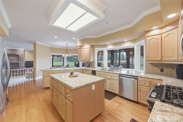 7349 Old Guide Road, Ferndale, WA 98248