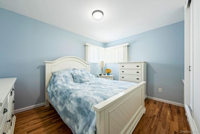 63 Wilfred Boulevard, Hicksville, NY 11801