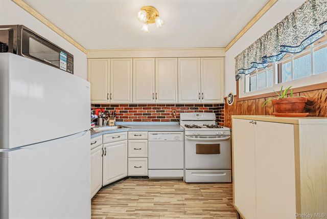 63 Wilfred Boulevard, Hicksville, NY 11801
