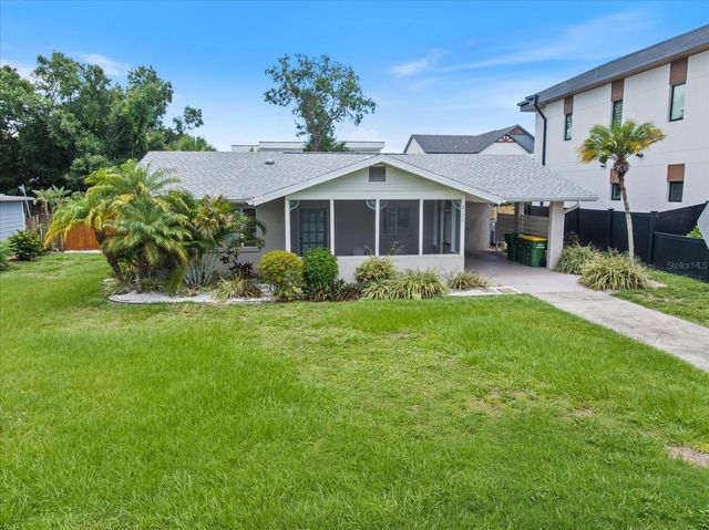 2126 HYDE PARK STREET, Sarasota, FL 34239