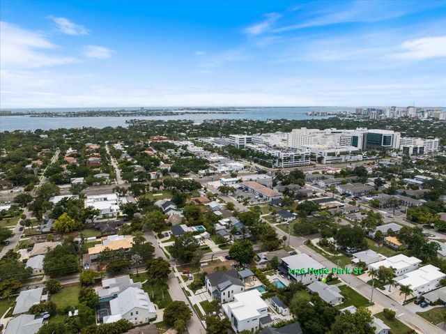 2126 HYDE PARK STREET, Sarasota, FL 34239