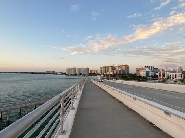 2126 HYDE PARK STREET, Sarasota, FL 34239