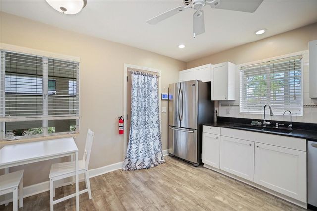 2126 HYDE PARK STREET, Sarasota, FL 34239