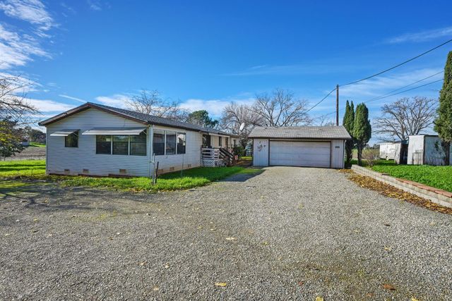 3542 Hokan Ln, Wheatland, CA 95692
