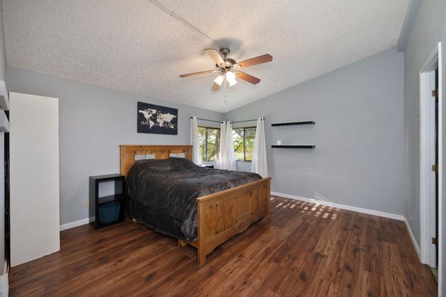 3542 Hokan Ln, Wheatland, CA 95692