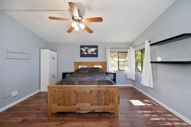 3542 Hokan Ln, Wheatland, CA 95692