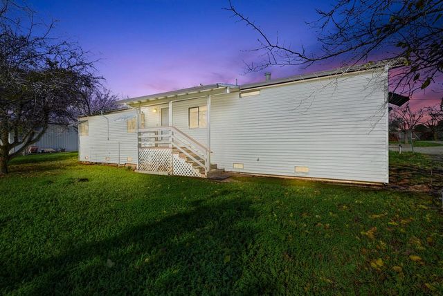 3542 Hokan Ln, Wheatland, CA 95692