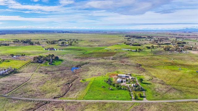 3542 Hokan Ln, Wheatland, CA 95692
