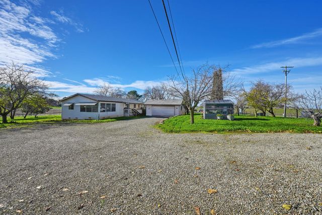 3542 Hokan Ln, Wheatland, CA 95692