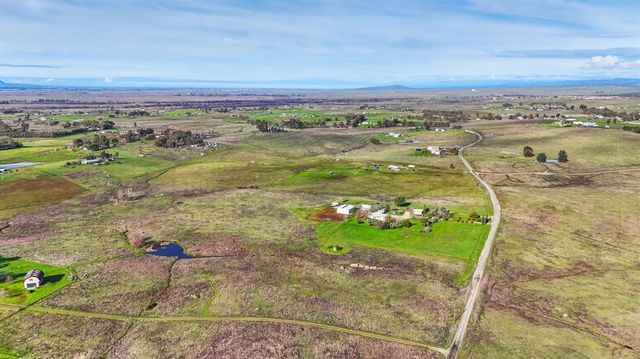 3542 Hokan Ln, Wheatland, CA 95692