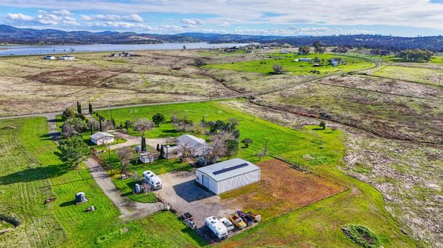 3542 Hokan Ln, Wheatland, CA 95692