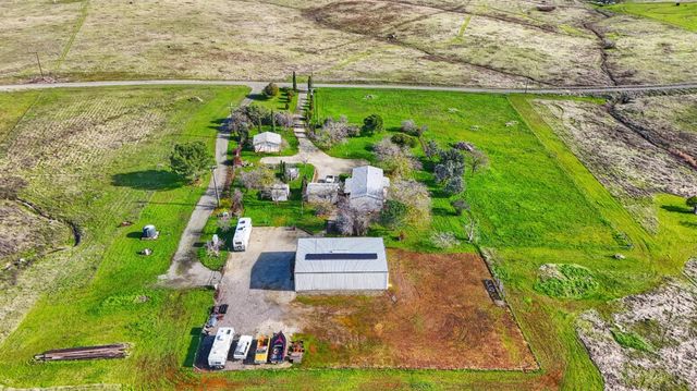 3542 Hokan Ln, Wheatland, CA 95692