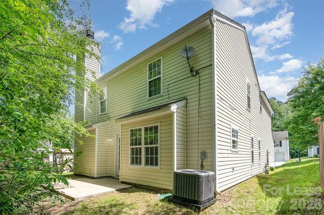 10307 Seedling Lane, Charlotte, NC 28214
