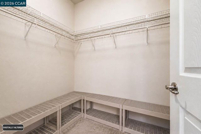 2147 Tsushima St, Hercules, CA 94547