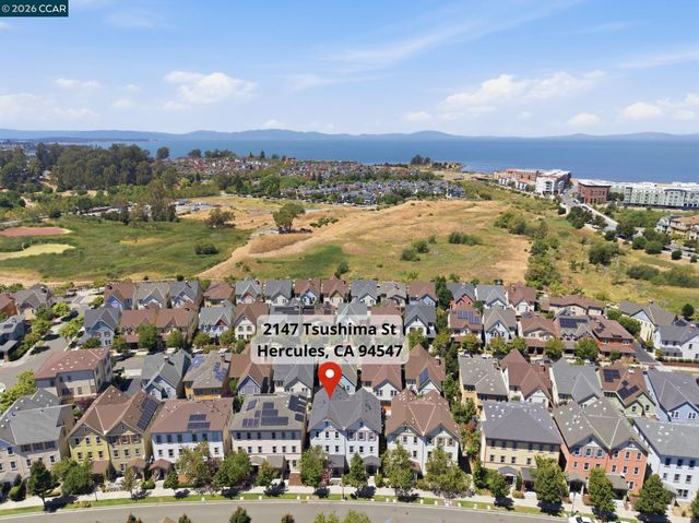 2147 Tsushima St, Hercules, CA 94547