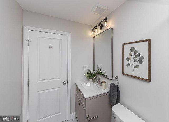 536 BROOK RD, Towson, MD 21286
