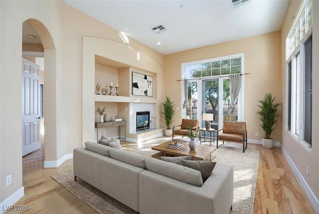 10 Strada Principale, Henderson, NV 89011