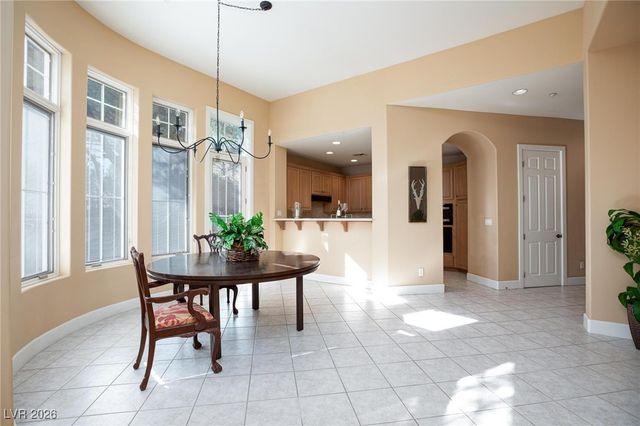 10 Strada Principale, Henderson, NV 89011