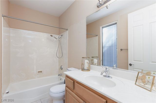 10 Strada Principale, Henderson, NV 89011