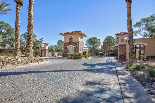 10 Strada Principale, Henderson, NV 89011