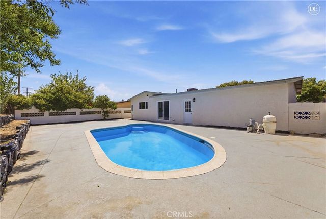 600 June, Rialto, CA 92376