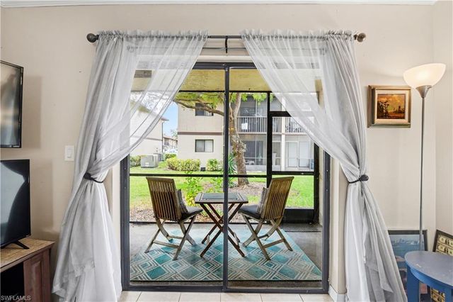 4790 S Cleveland AVE 2003, Fort Myers, FL 33907