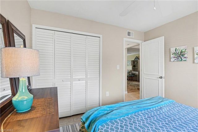 4790 S Cleveland AVE 2003, Fort Myers, FL 33907