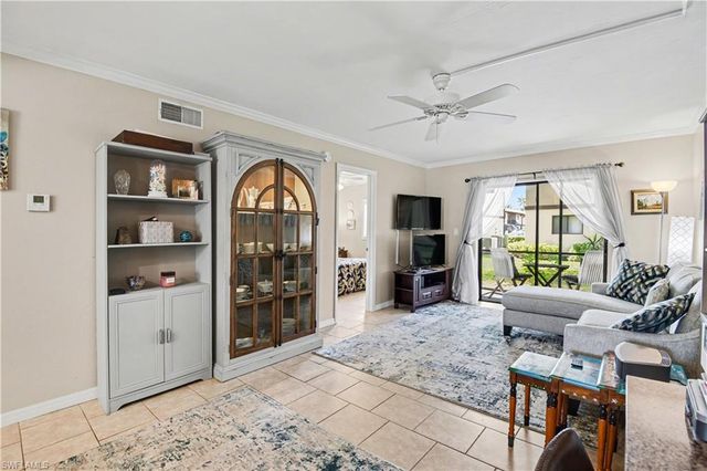 4790 S Cleveland AVE 2003, Fort Myers, FL 33907