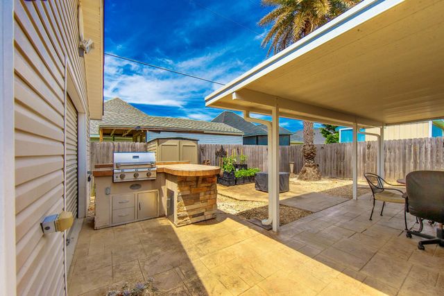 335 Robyn Street, Gray, LA 70359