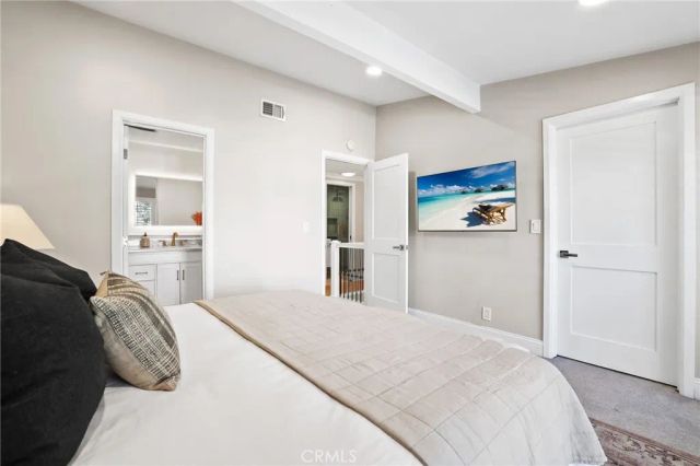 2209 Vista Huerta, Newport Beach, CA 92660