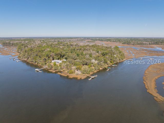 3 Blake Ln, Seabrook, SC 29940