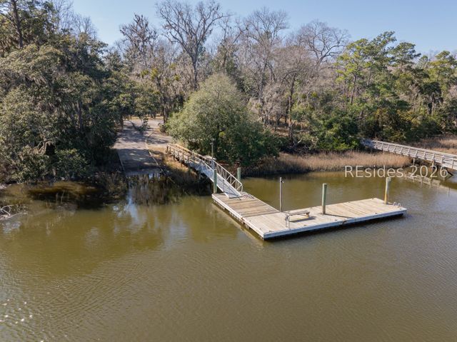 3 Blake Ln, Seabrook, SC 29940