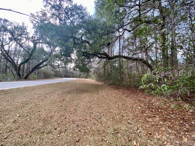 3 Blake Ln, Seabrook, SC 29940