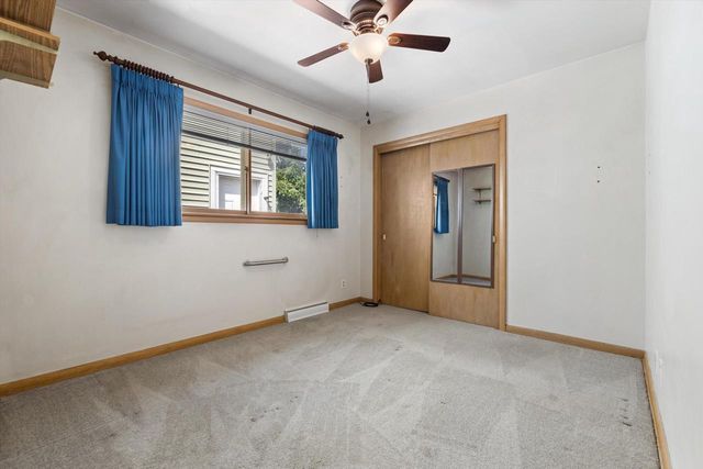 3948 E Underwood AVENUE, Cudahy, WI 53110