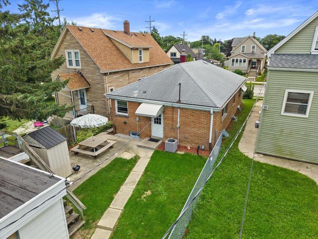 3948 E Underwood AVENUE, Cudahy, WI 53110