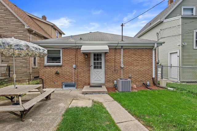 3948 E Underwood AVENUE, Cudahy, WI 53110
