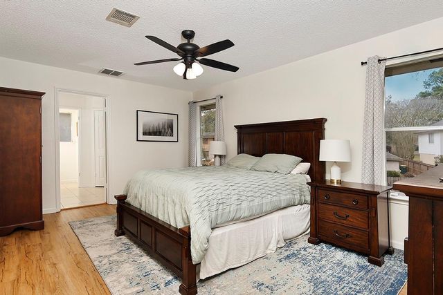 49 Country Forest Court, The Woodlands, TX 77380