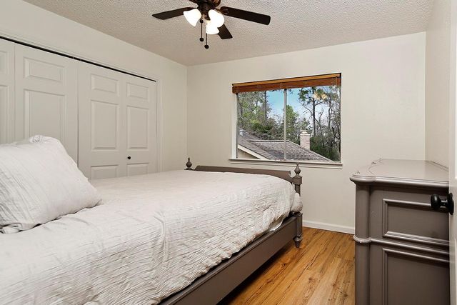 49 Country Forest Court, The Woodlands, TX 77380