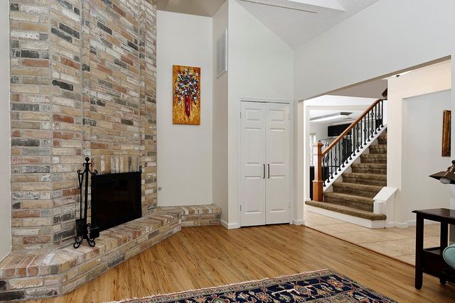 49 Country Forest Court, The Woodlands, TX 77380