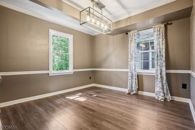 41 Countryside Dr, Bernards Twp., NJ 07920
