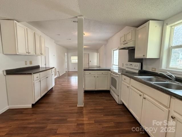 104 Price Street, Mount Holly, NC 28120