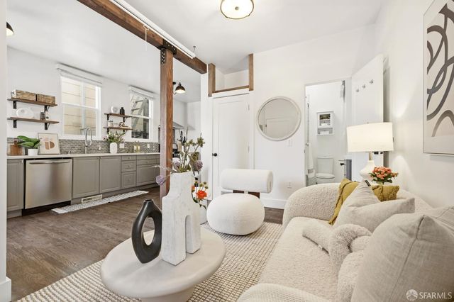 1385 Hampshire Street 1387B, San Francisco, CA 94110