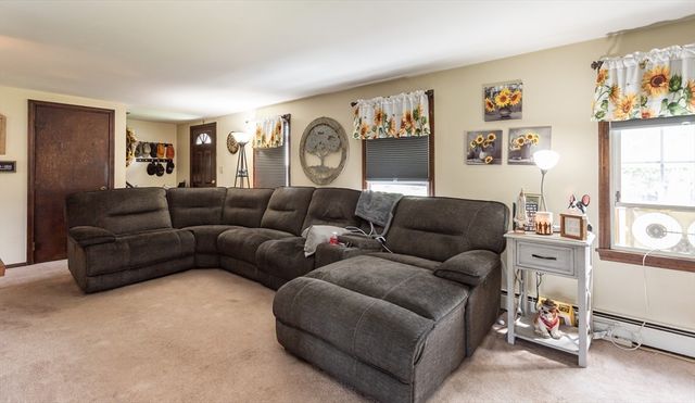224 Denham Ave, Somerset, MA 02726