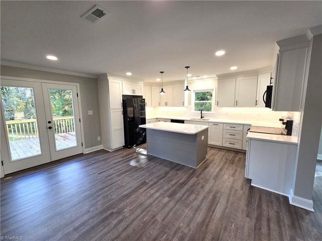 1308 NC Highway 65 W, Walnut Cove, NC 27052